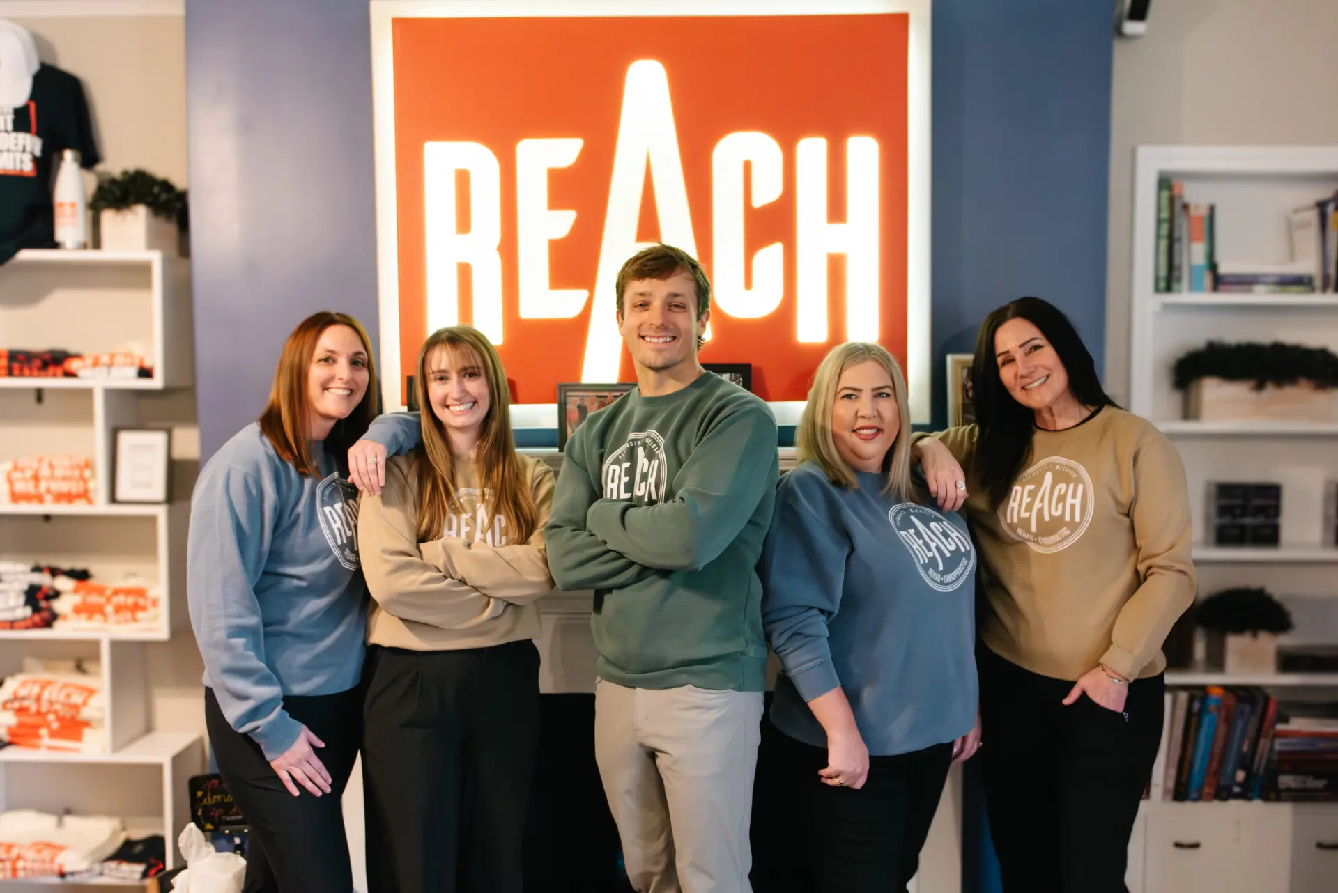 Chiropractor Near Canton, MI at REACH Rehab + Chiropractic